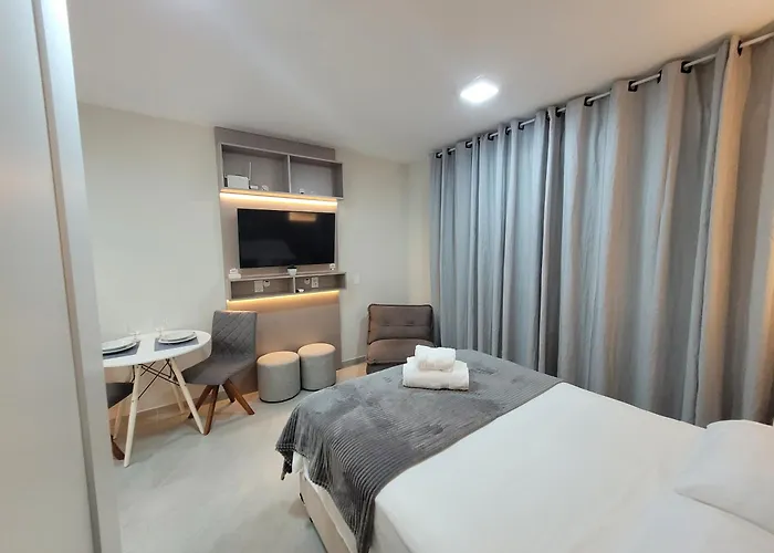 Studiolux, Vaga Grátis, Piscina, Gym, Netflix, Ao Lado Da Puc Apartamento