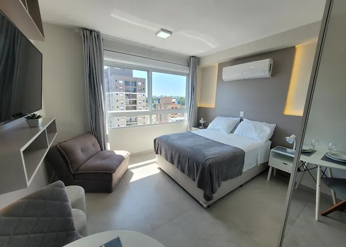 Studiolux, Vaga Grátis, Piscina, Gym, Netflix, Ao Lado Da Puc * Porto Alegre