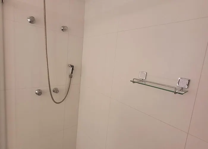Studiolux, Vaga Grátis, Piscina, Gym, Netflix, Ao Lado Da Puc Apartamento